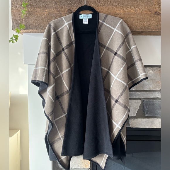 Tuckernuck Black and Tan Plaid Cape - Picture 2 of 8